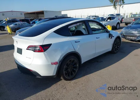 2022 Tesla Model Y из США, поврежденный, VIN 7SAYGDEE8NF491892